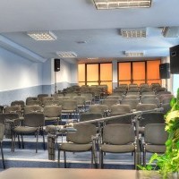 الترفيه وقاعات المؤتمرات والإقامة والمؤتمرات والعطلات في بولندا أوسترون